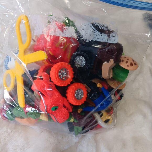 lot of 23 piece random kids toys some vintage - some have flaws see all pictures - Picture 3 of 12